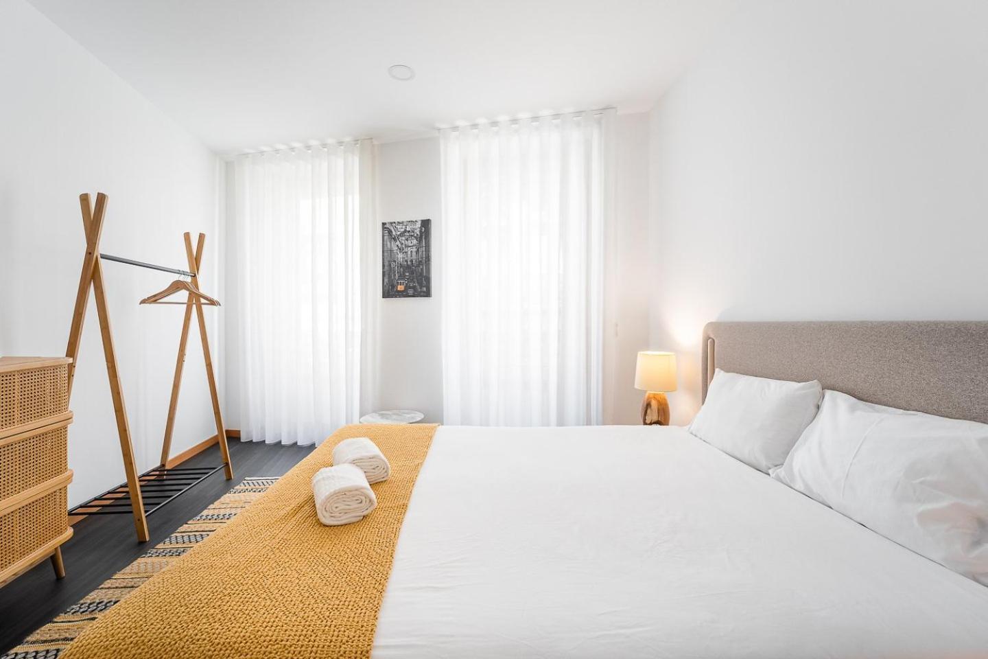 ホテル Guestready - Bright Duplex In Downtown ポルト エクステリア 写真