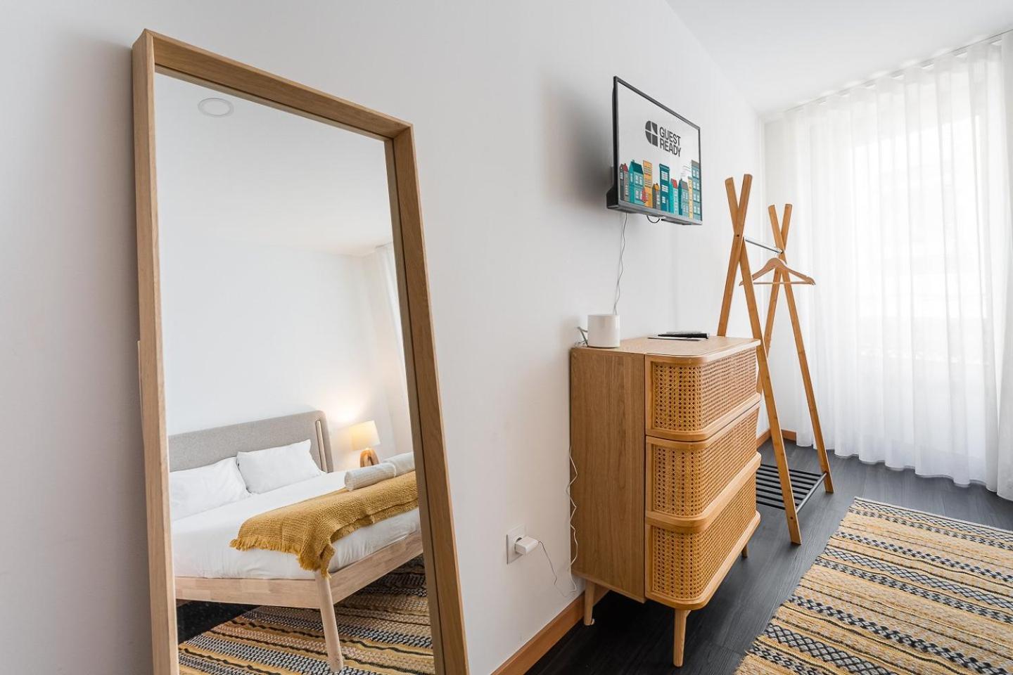 ホテル Guestready - Bright Duplex In Downtown ポルト エクステリア 写真