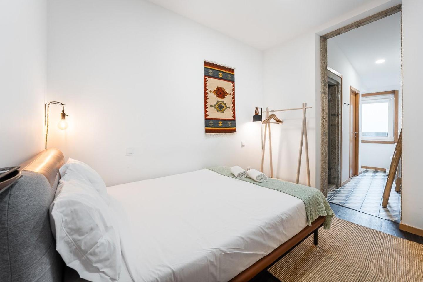ホテル Guestready - Bright Duplex In Downtown ポルト エクステリア 写真